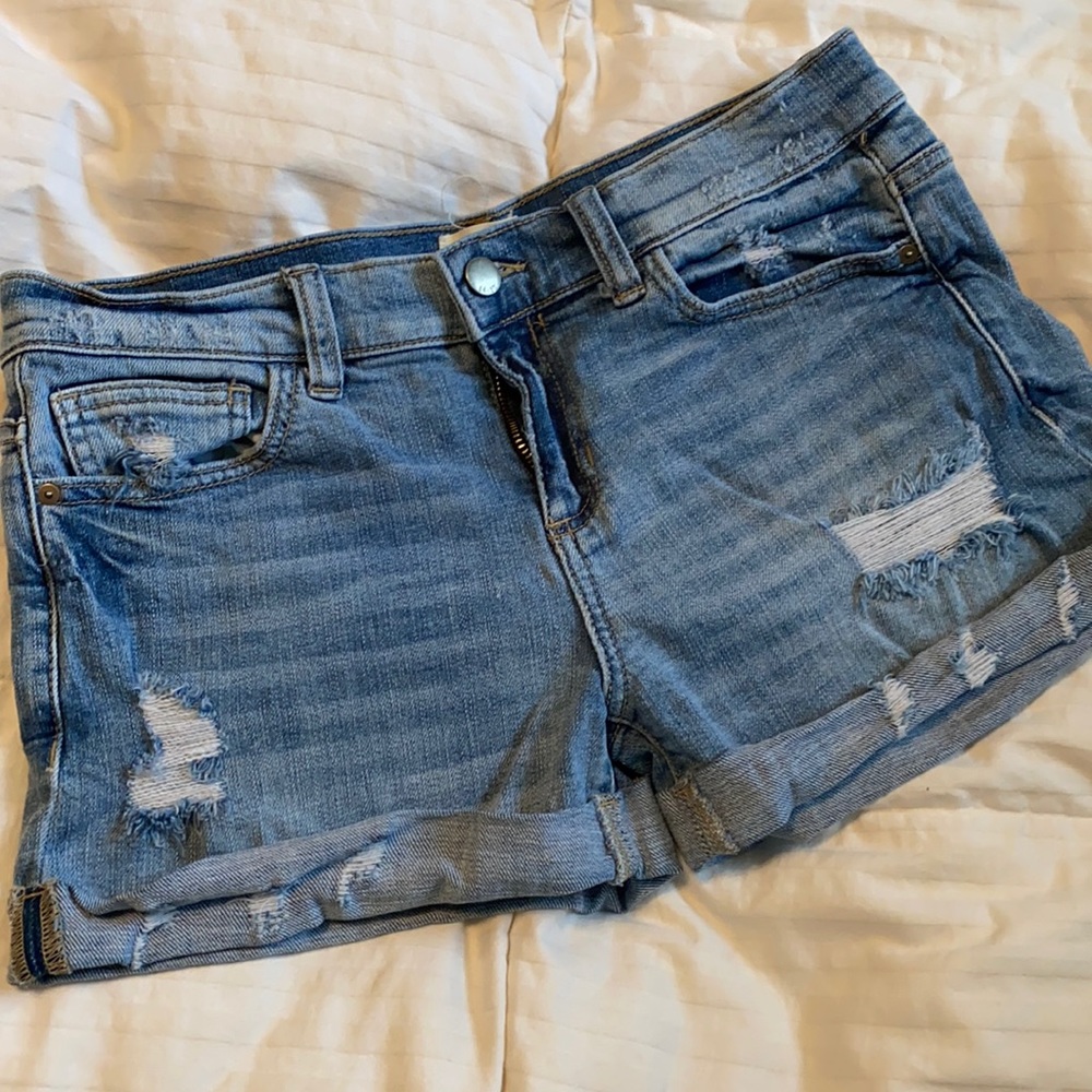Shorts by id 23, size 27